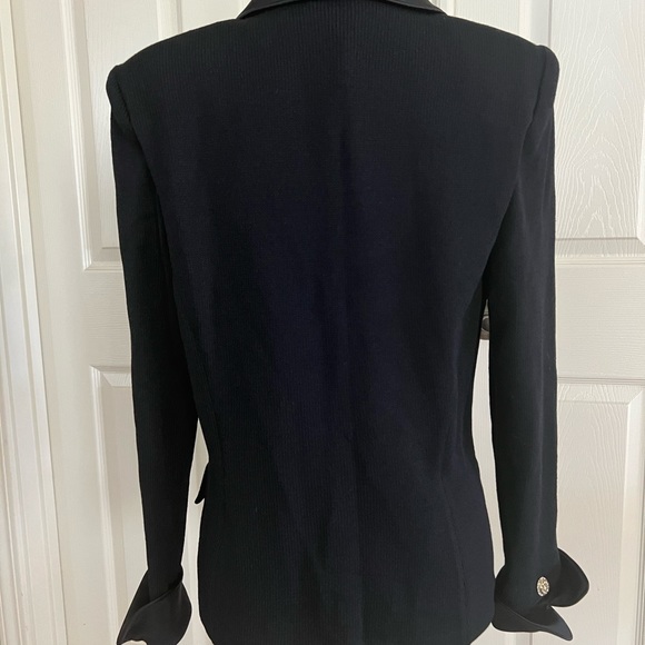 St. John Evening by Marie Gray black Santana rhinestone button jacket. - Picture 2 of 8